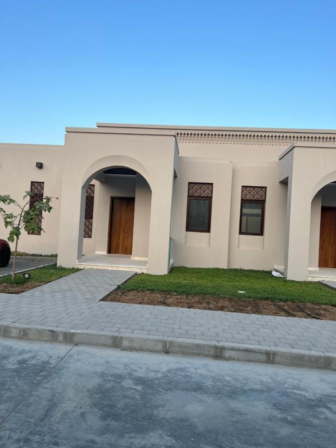 Beach Front Le Bon Villa Muscat Exterior photo