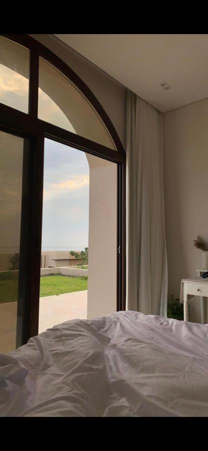 Beach Front Le Bon Villa Muscat Exterior photo