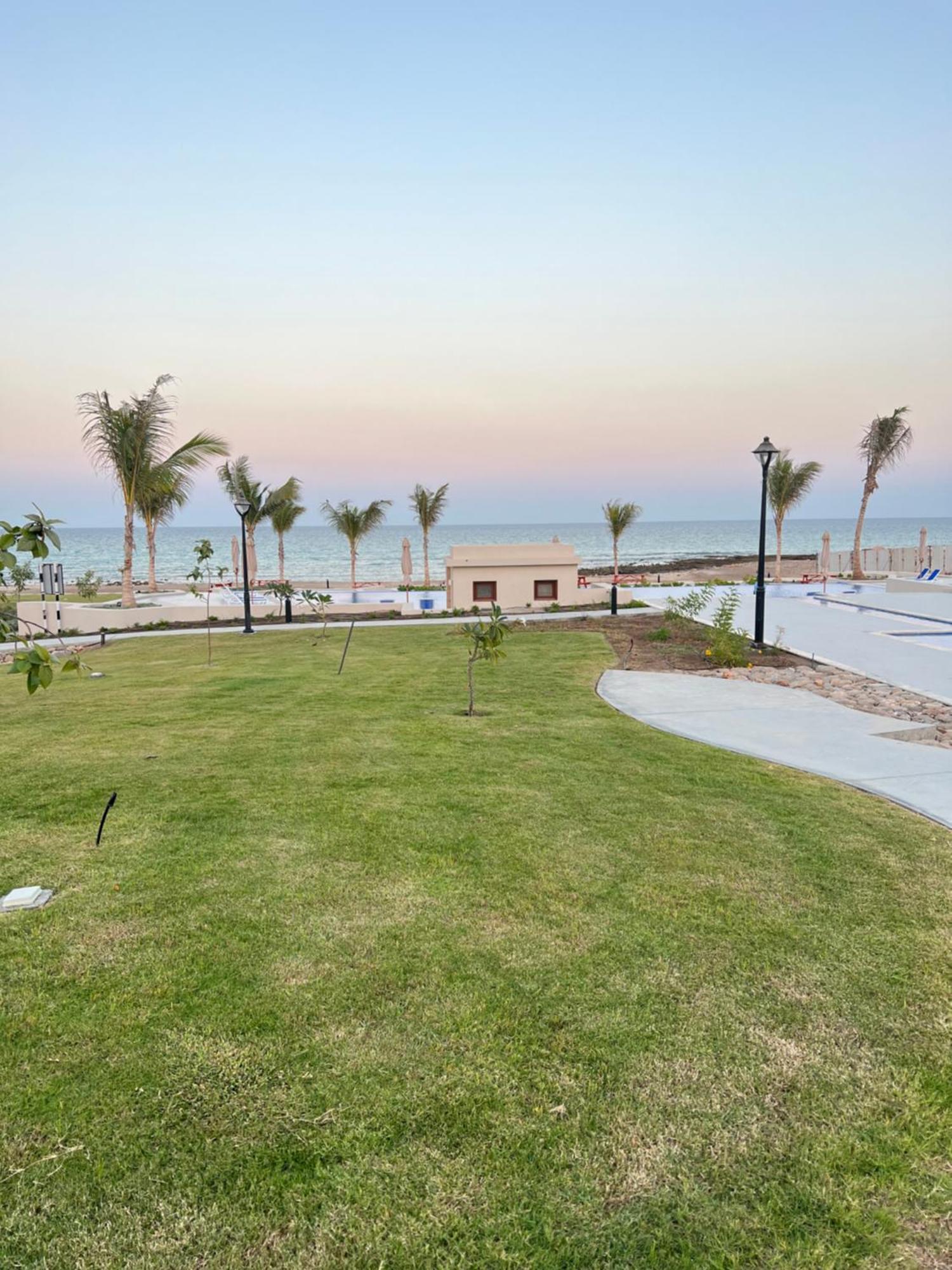 Beach Front Le Bon Villa Muscat Exterior photo